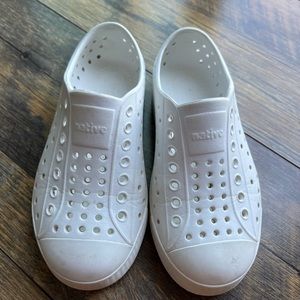 Native Shoes, size C11